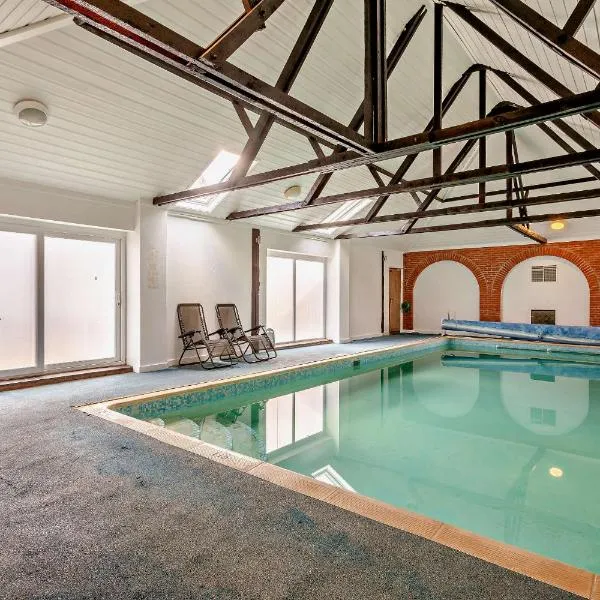 The Retreat, hotel in Tibenham