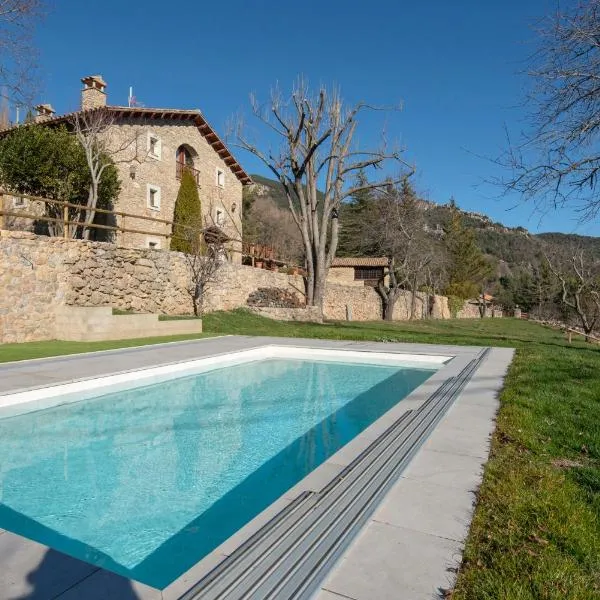 Masía El Pinatell, hotel in Castellar del Riu