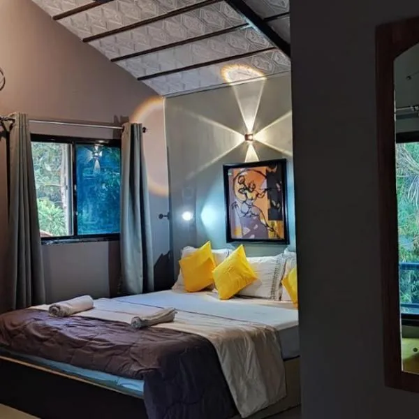 Shankar Homestay, hotel in Hampi