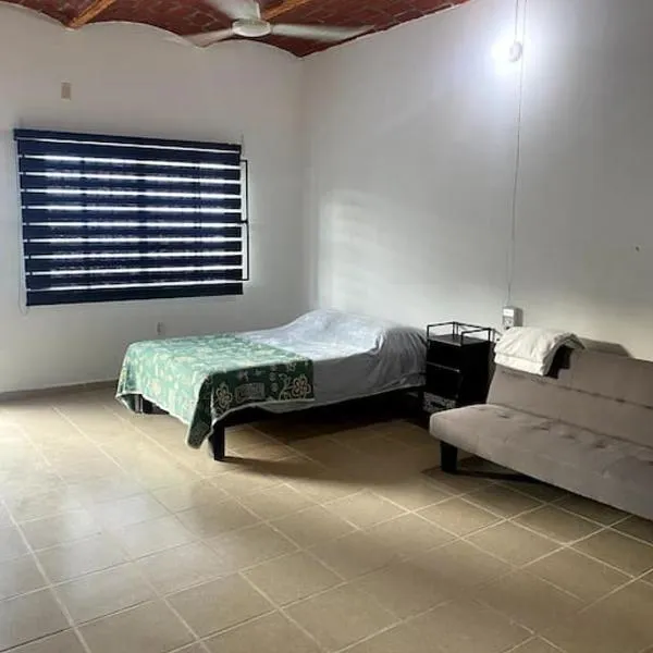 Tropico Cabana, hotel in Rincon de Guayabitos