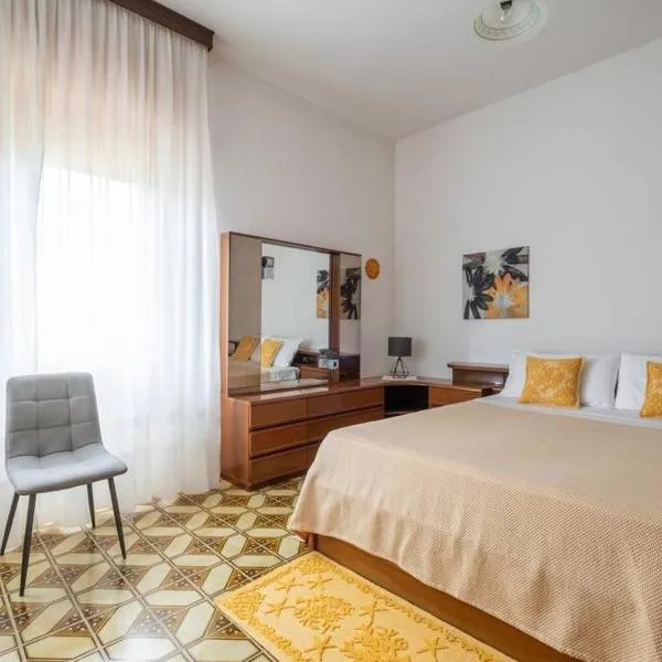 Casa Hibiscus Villasimius, hotel v destinaci Villasimius