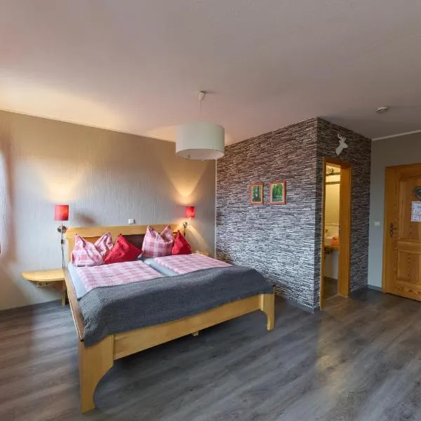 Landhotel Brauner Hirsch, hotel a Kammerforst