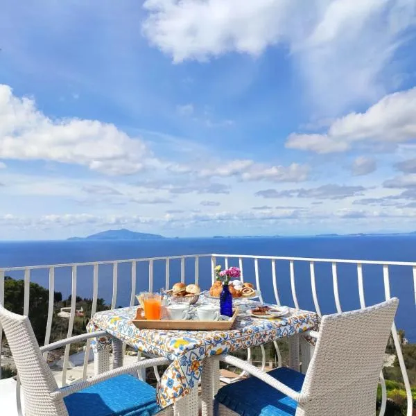 B&B Il Bacio di Capri: Anacapri'de bir otel
