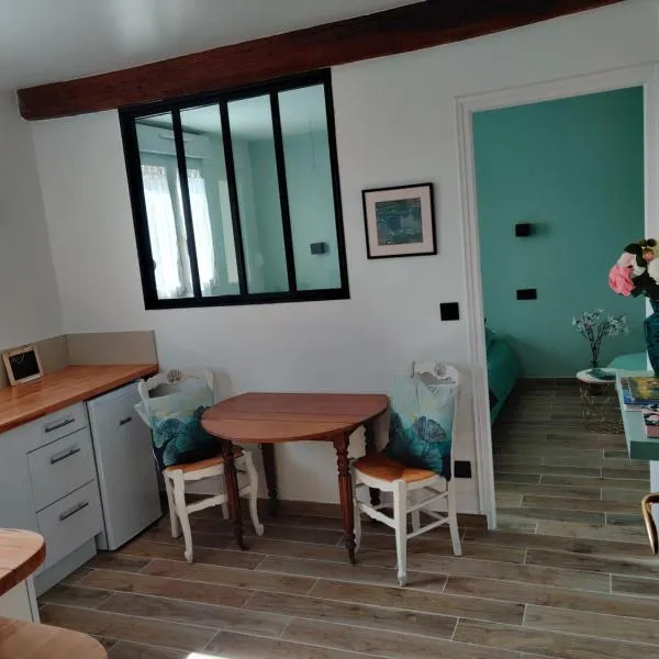 Le Nénuphar, hotel v destinaci Vernon