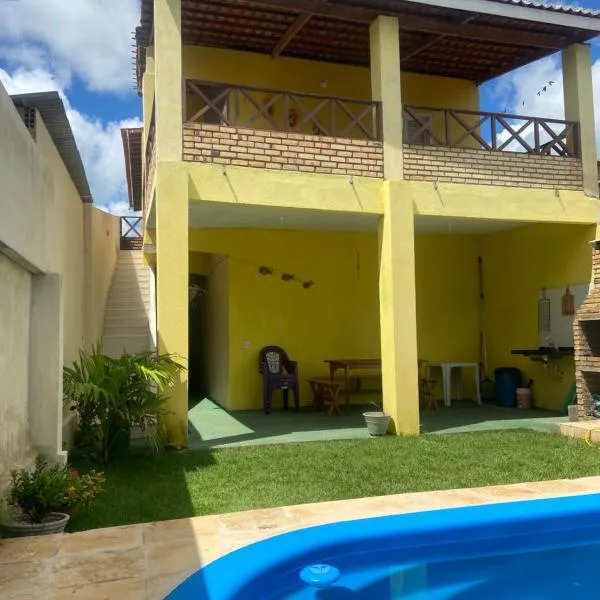 Chalés Girassol, hotel v mestu Icapuí