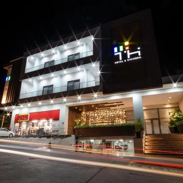 TH HOTEL & VIVIENDA – hotel w mieście Tepatitlán de Morelos