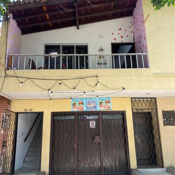 Hostel Urban City Medellin, viešbutis mieste Madeljinas