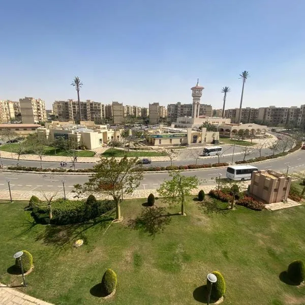 Luxury Inn: 3BR Amazing View in Madinaty B6، فندق في Madinaty