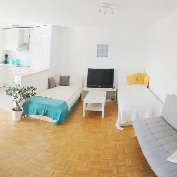 Sonniges 2-Zimmer-Gartenapartment, hotell i Bietigheim-Bissingen