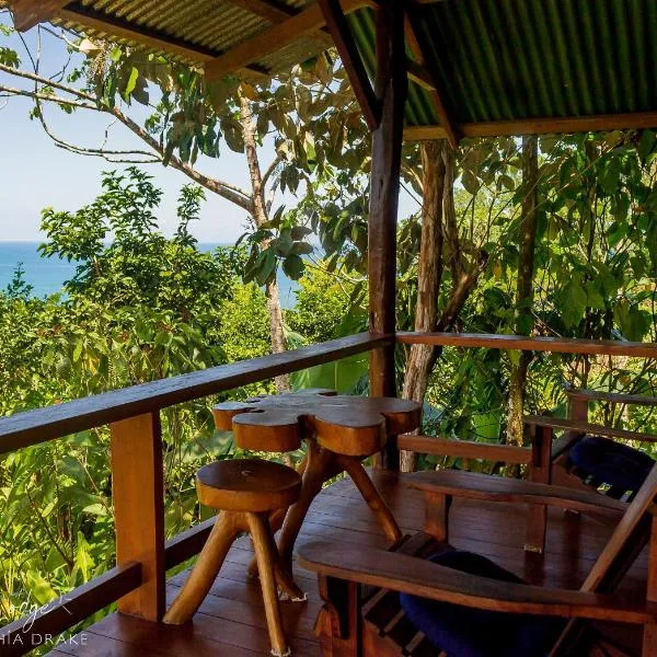 Sunset Lodge, hotel v destinaci Drake