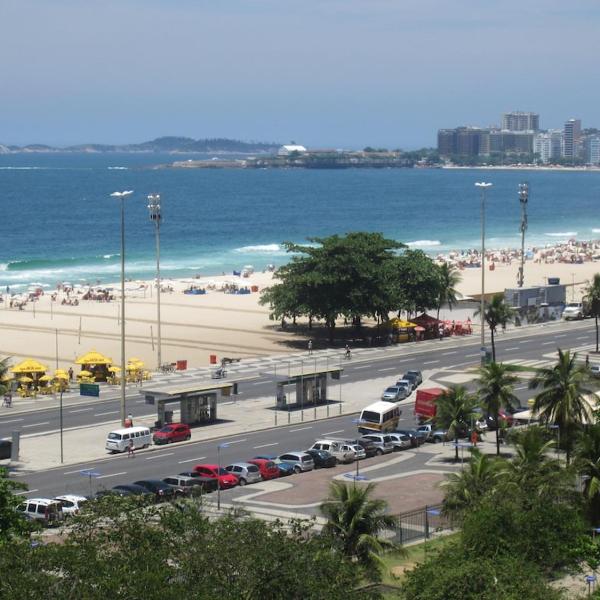 Vista luxuosa para o mar, conforto e privacidade!