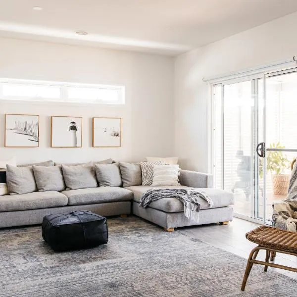 Romantic retreat in Mornington Peninsula Heartland, hotel in Dromana
