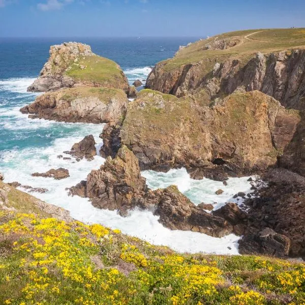 Omeo Suites Glass Beach, hotell sihtkohas Fort Bragg