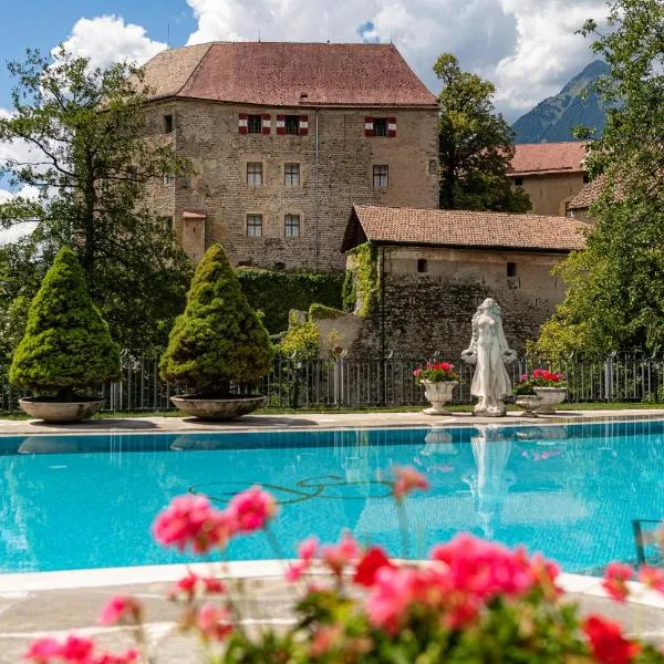 Hotel Starkenberg: Schenna şehrinde bir otel