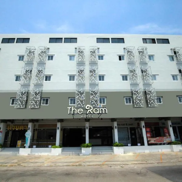 The Ram Hotel, hotel a Min Buri