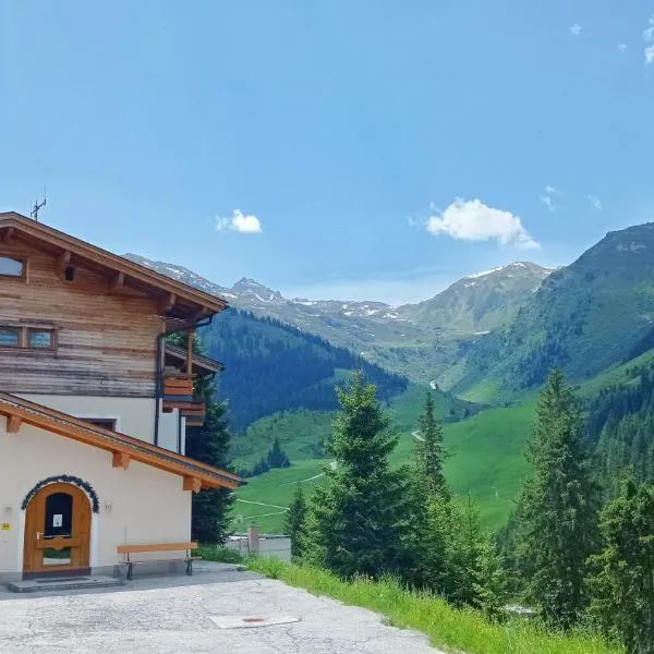 Haus Martina in Hochfügen - ohne Verpflegung, hotel v destinaci Hochfugen