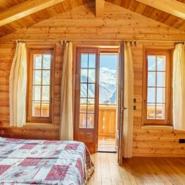 B&B Chalet Il Picchio โรงแรมในAlpe Ciamporino