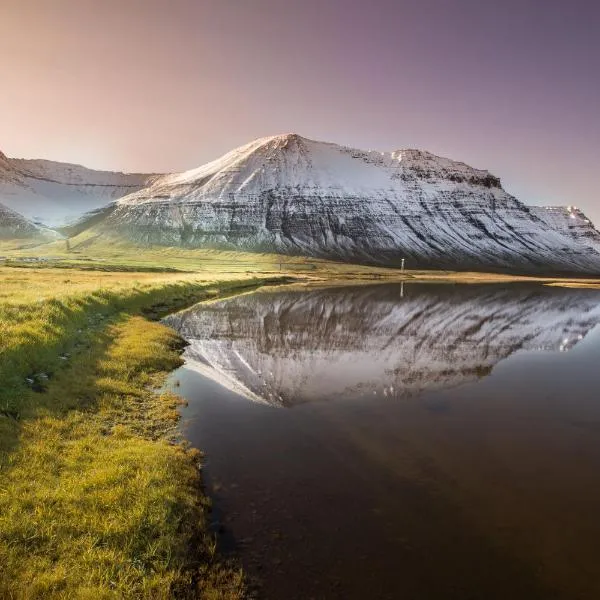 Fisherman Guesthouse Flateyri, hotell i Suðureyri