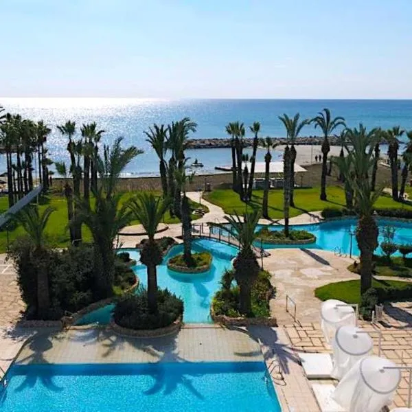 Viesnīca Sandy Beach Hotel & Spa - ex Sentido Larnakā