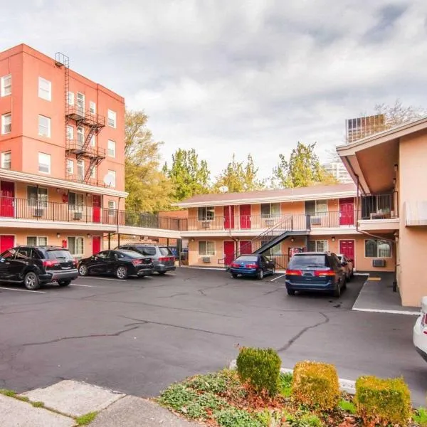 Econo Lodge City Center, hotel v destinaci Portland