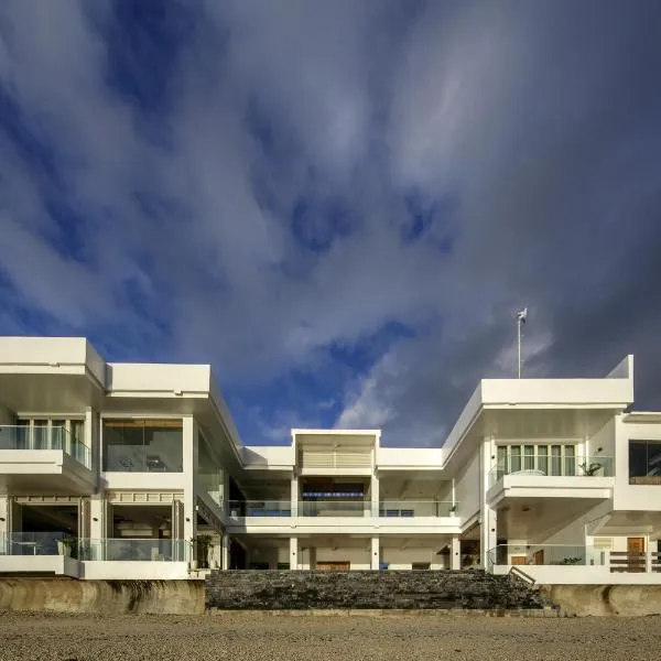 Burgos Reef Boutique Resort、Padre Burgosのホテル