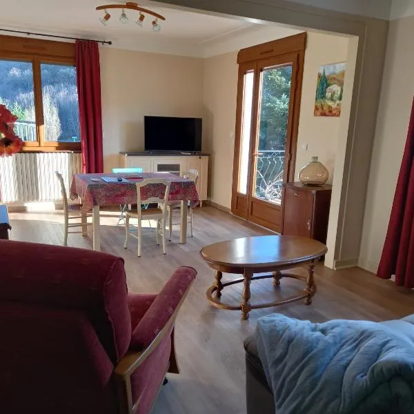 residence emile, hotel v destinácii Meyras