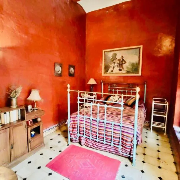 La Maison Haute Larache Morocco, готель у місті Лараш