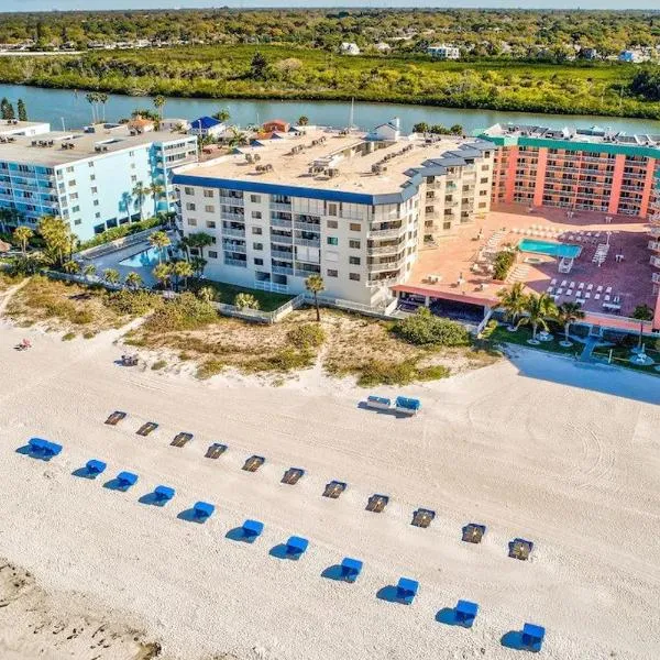 Beach Palms- Unit 102, hotel in Clearwater Beach