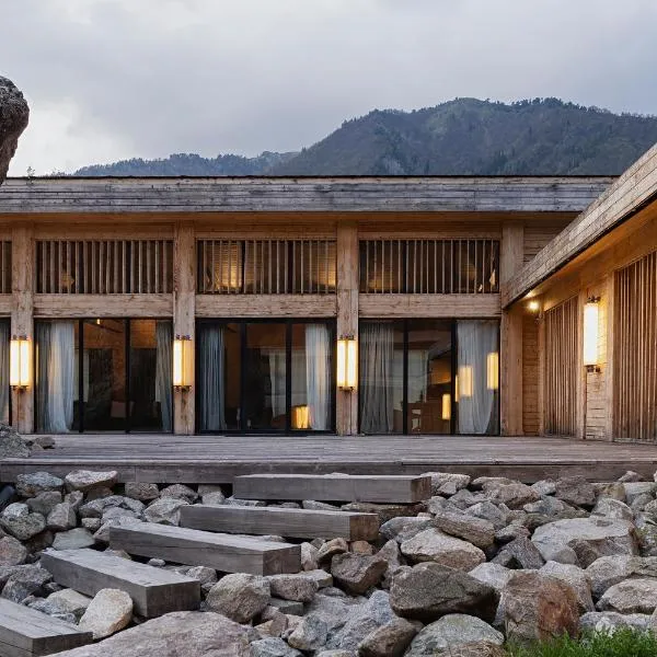 Sami Mta Chalet, hotel v destinaci Mestia