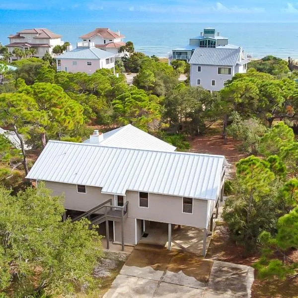Sea Pine Cottage, hotel in St. George Island