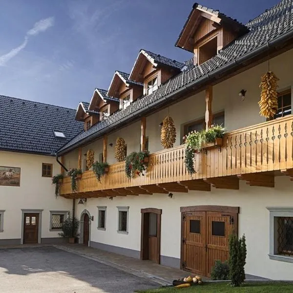 Tourist Farm "Pri Biscu", hotel v Bledu