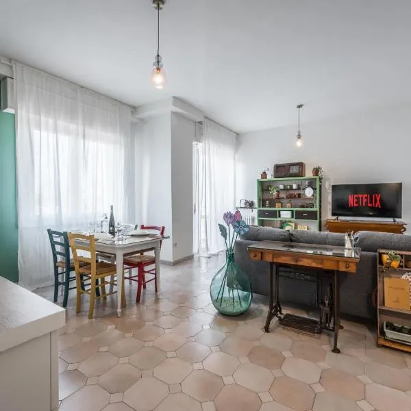 DALLA BRUNA - Above the roofs of the centre, hotel in Modena