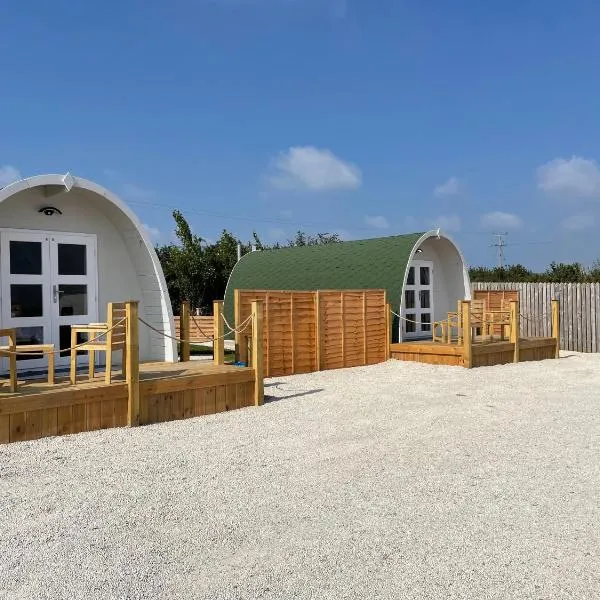 Glamping Pod with ensuite WC Near Kingsbridge & Salcombe, khách sạn ở Kingsbridge