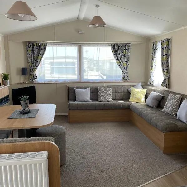 Coastfields 3 bed 8 berth holiday home, hotel v destinaci Ingoldmells