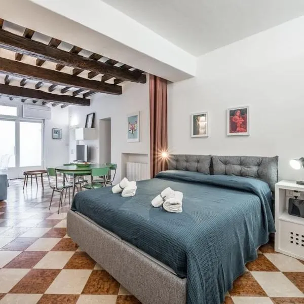 Casa Camilla - Arty Suite nel centro storico, hotel in Parma