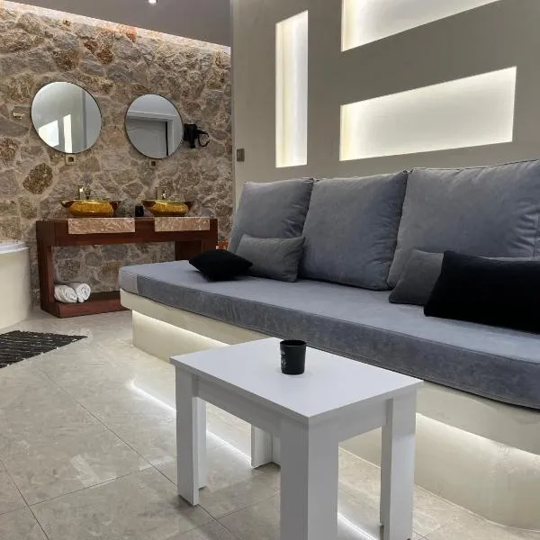 2-Luxury jacuzzi white suite by the sea, hotel v destinaci Město Rhodos