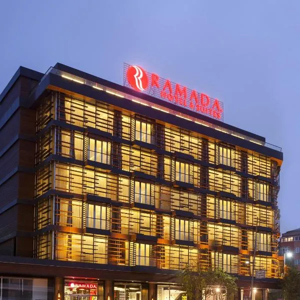 Ramada Hotel & Suites by Wyndham Istanbul- Sisli, hotell i Tarabya