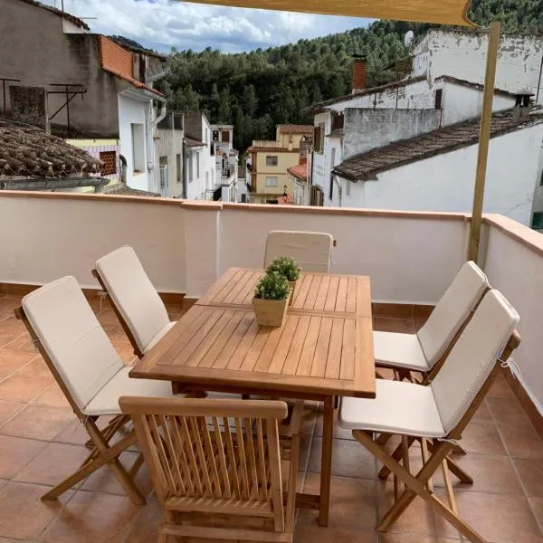 Casa Rural El Rincón de Beatriz, hotel v destinaci Ayódar