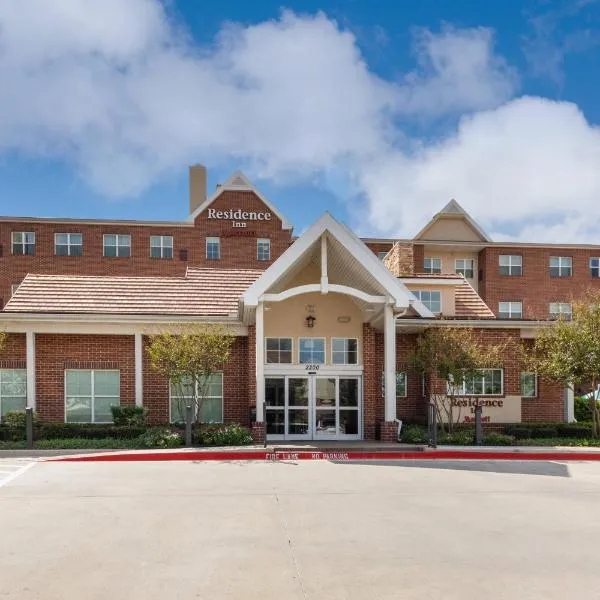 Residence Inn Dallas DFW Airport South/Irving, hotelli kohteessa Irving