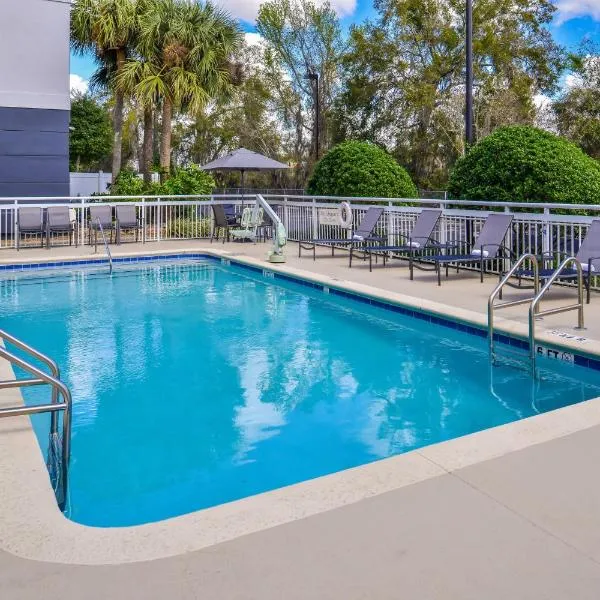 Fairfield Inn & Suites by Marriott Ocala, hotel v destinácii Marion Oaks