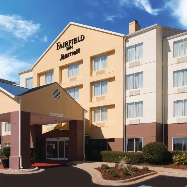 Fairfield Inn Charlotte Gastonia, hotel di Lowell