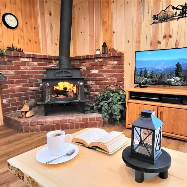 Sequoia Trails, mountains, fun & relax, hotel di Ponderosa
