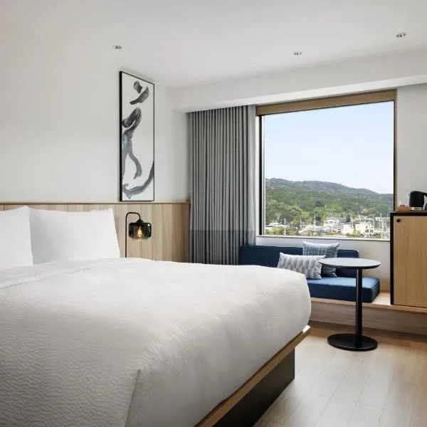 Fairfield by Marriott Hyogo Awaji Fukura, hotel em Minamiawaji