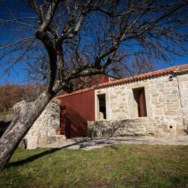 Casas dos Avos, hotel in Macieira de Cambra