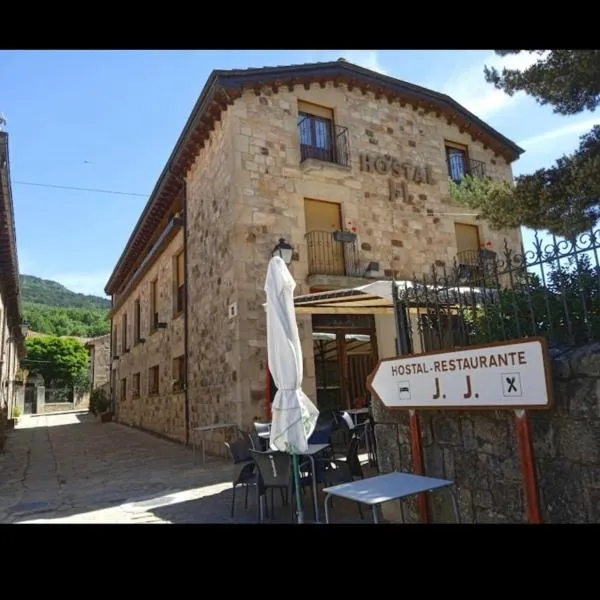 HOSTAL JJ salduero, hotel in Salduero