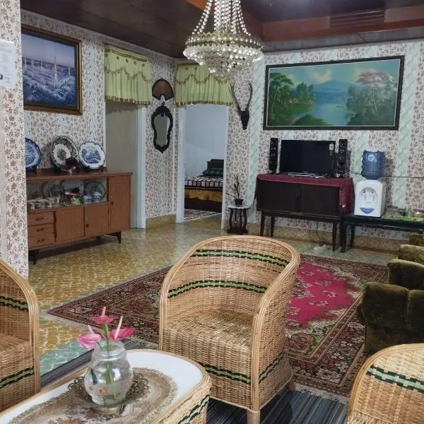 Mando Homestay III, hotel v destinaci Bukittinggi
