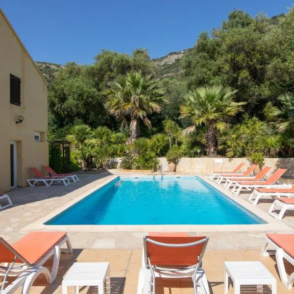 Residence Helios, hotel v destinaci Cargèse