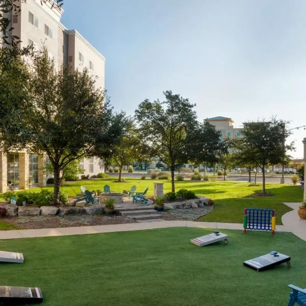 Residence Inn by Marriott San Antonio Six Flags at The RIM, hotel in San Antonio