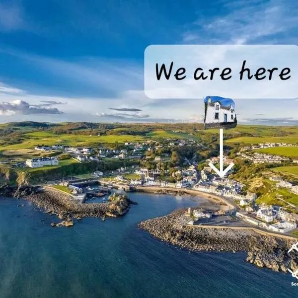 The Portpatrick Pad - A cosy 3 bed cottage, w. sea views & garden office, hotel v destinaci Portpatrick