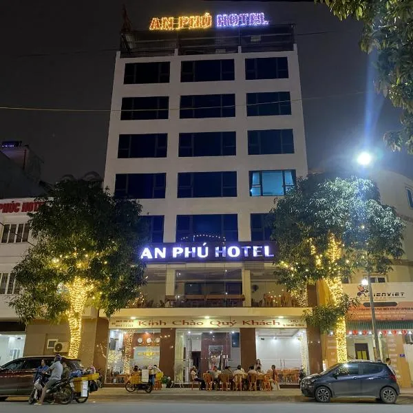 꾸어 로에 위치한 호텔 Khách sạn An Phú Cửa Lò